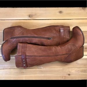 Beautiful Kork-Ease Boots sz 7